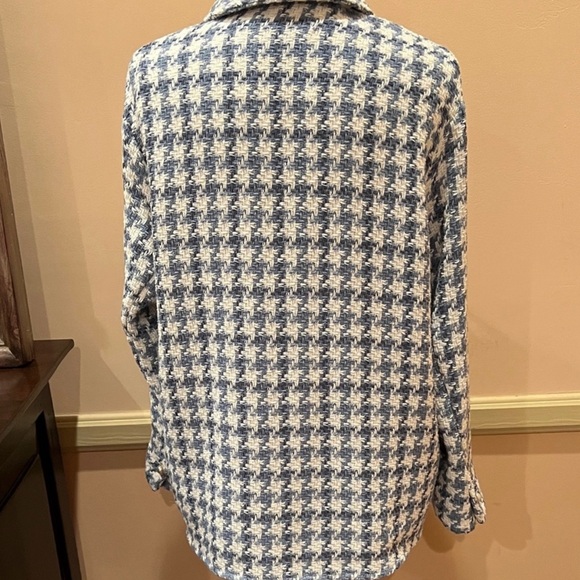 ZARA Houndstooth Tweed Oversized Jacket with Pearlized Buttons (Size XS) - Picture 6 of 11